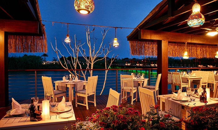 gloria-serenity-resort-river-landing-a-la-carte-restaurant-4.jpg