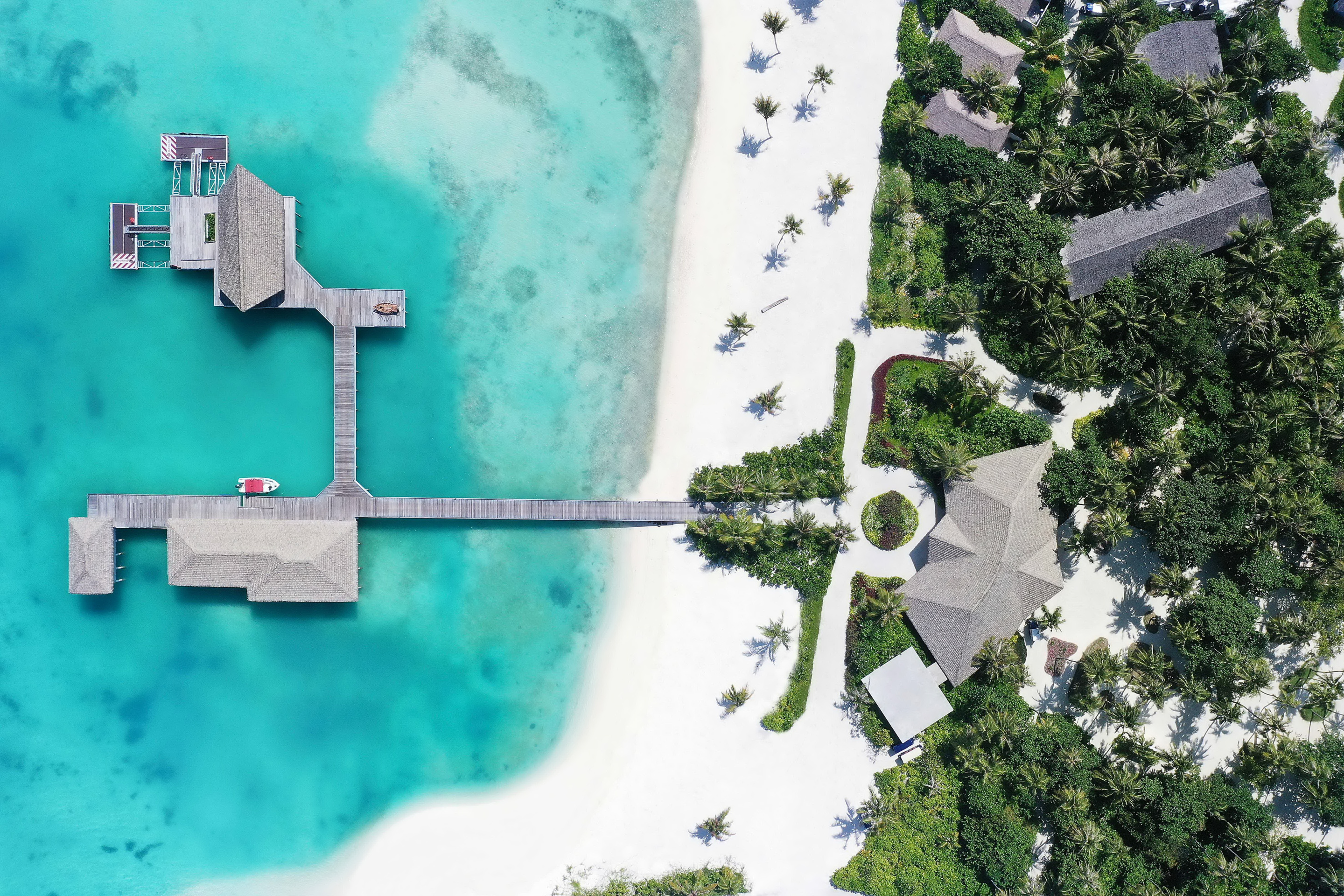 Le Meridien Maldives Resort & Spa_Arrival.jpg